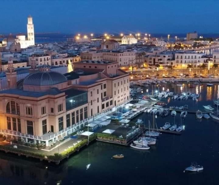 Dimora Dei Veneziani Panzió Bari Kültér fotó